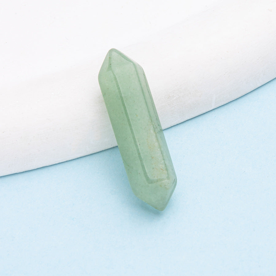 Colar de pingente de coluna hexagonal de ponta dupla de cristal 