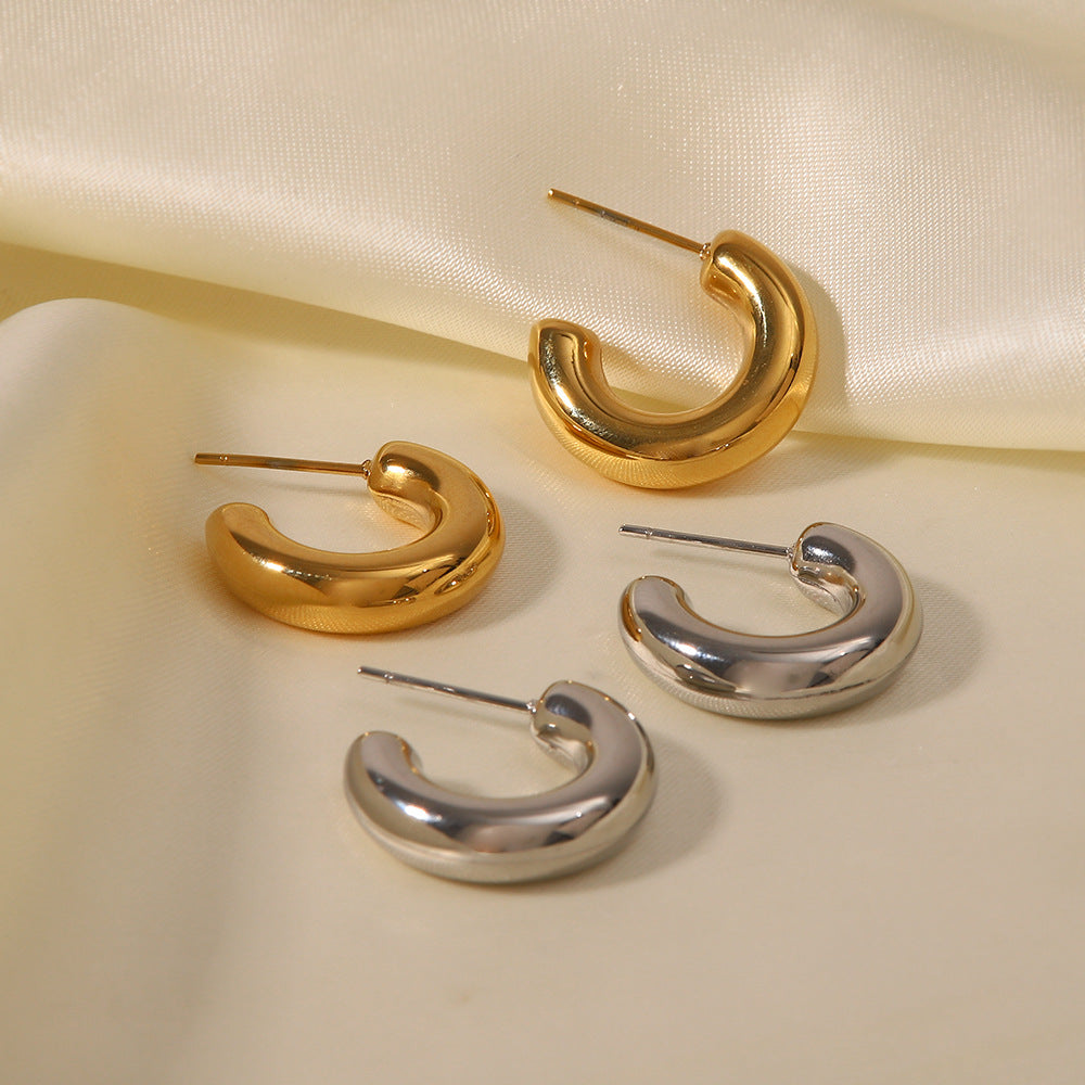 C-shaped hollow earrings ins