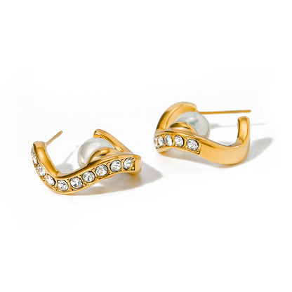 Wave shape earrings
