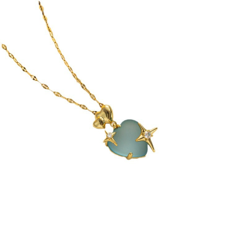 Trendy Cool Peach Heart Clavicle Necklace with Love Pendant for Women