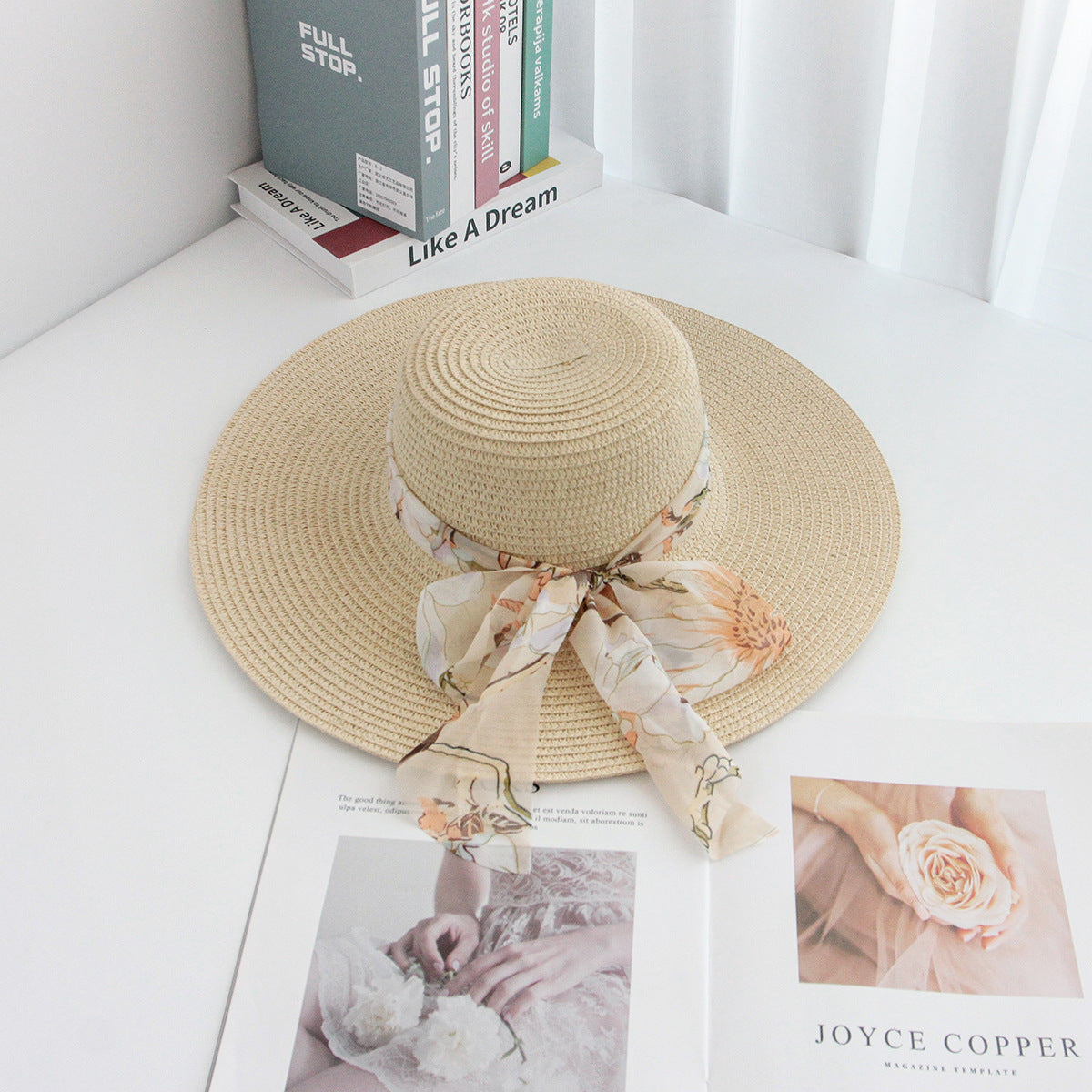 Beach Straw Hat Wide-Brim UV Protection Foldable with Bow