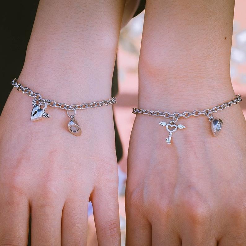 Magnetic Couple Bracelet