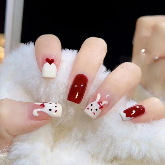 Uñas de conejito rojo para año nuevo 