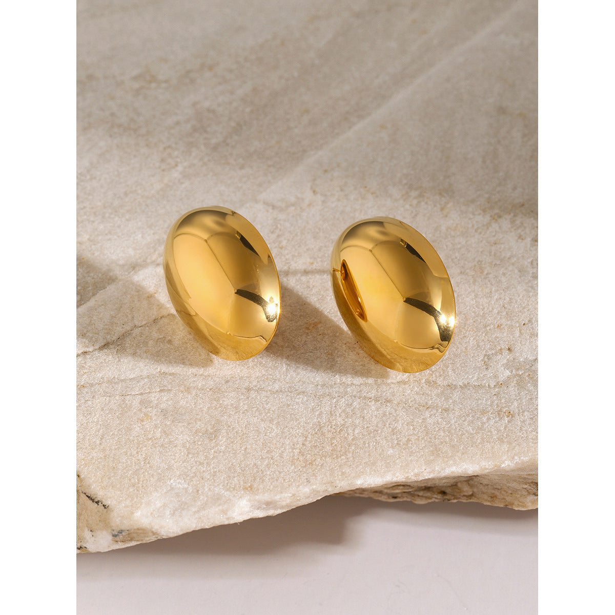 18k Gold Large Polished Oval Earrings