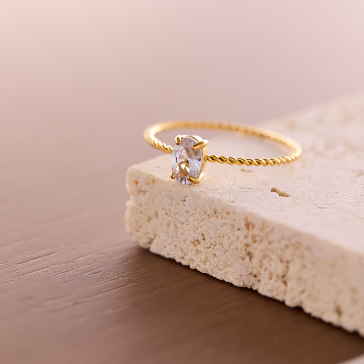 18K Gold-Plated Oval Zircon Twist Titanium Steel Ring