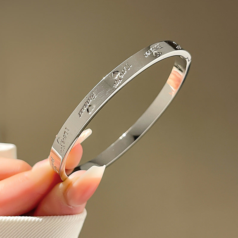 Four-leaf clover gypsy titanium steel bracelet