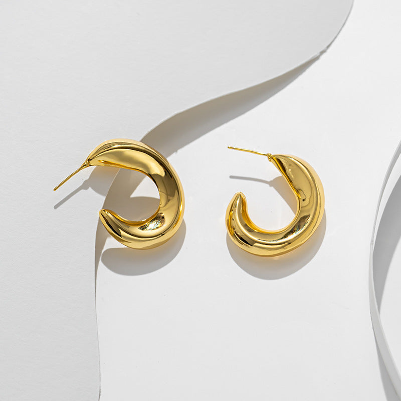 Pendientes simples y elegantes de oro en forma de C, venta al por mayor, accesorios de moda de alta calidad 