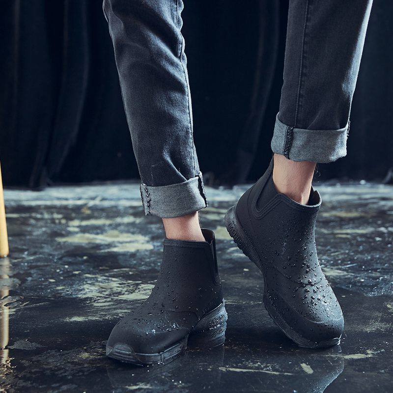 Fashion rain shoes fishing waterproof shoes men