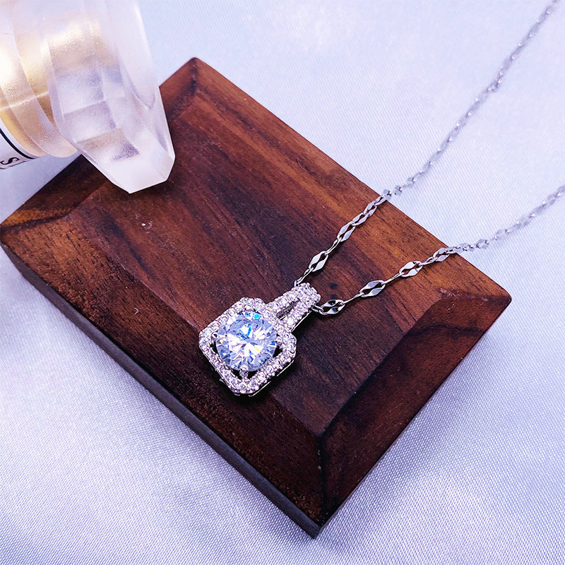 Versatile zircon pendant necklace