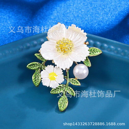 Camellia Brooch Female High-end