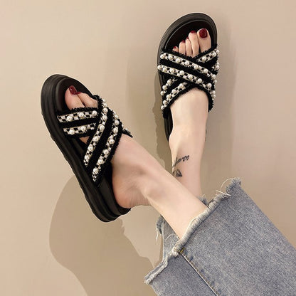 Soft bottom Lightweight sandals Thick bottom