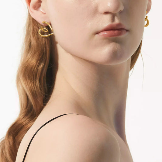 Ribbed Heart Earrings