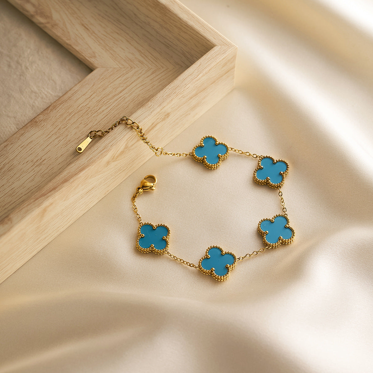 18K Gold Double-Sided Four-Leaf Clover Bracelet — High Color Retention