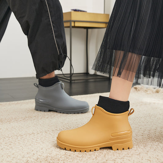 Versatile couple rain shoes waterproof and non-slip