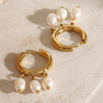 Stainless steel pearl earrings