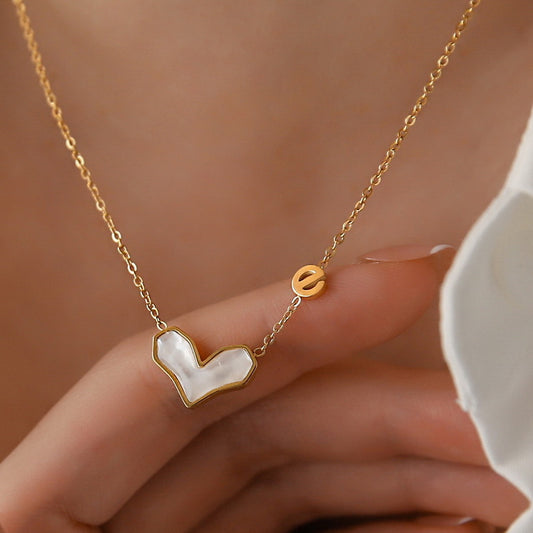 Shell love necklace