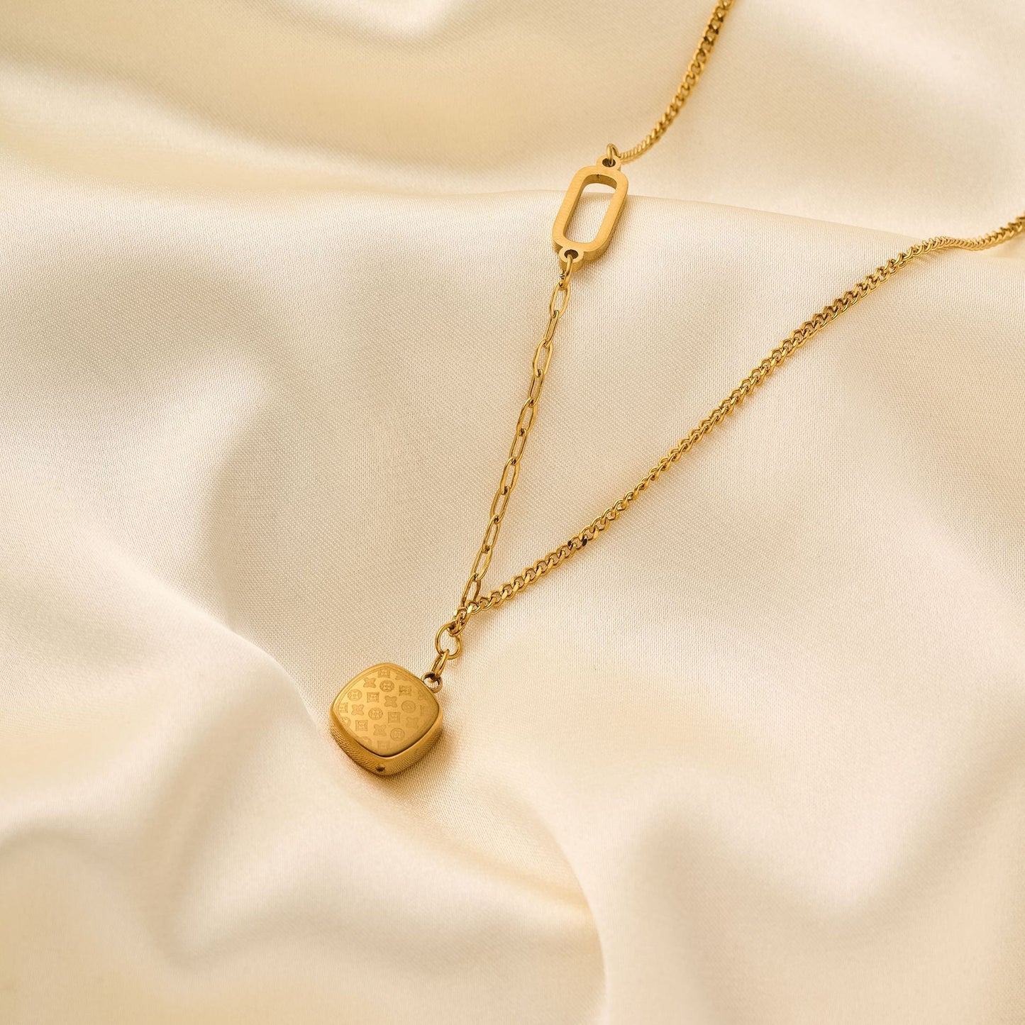 18K Gold Plated V-Necklace