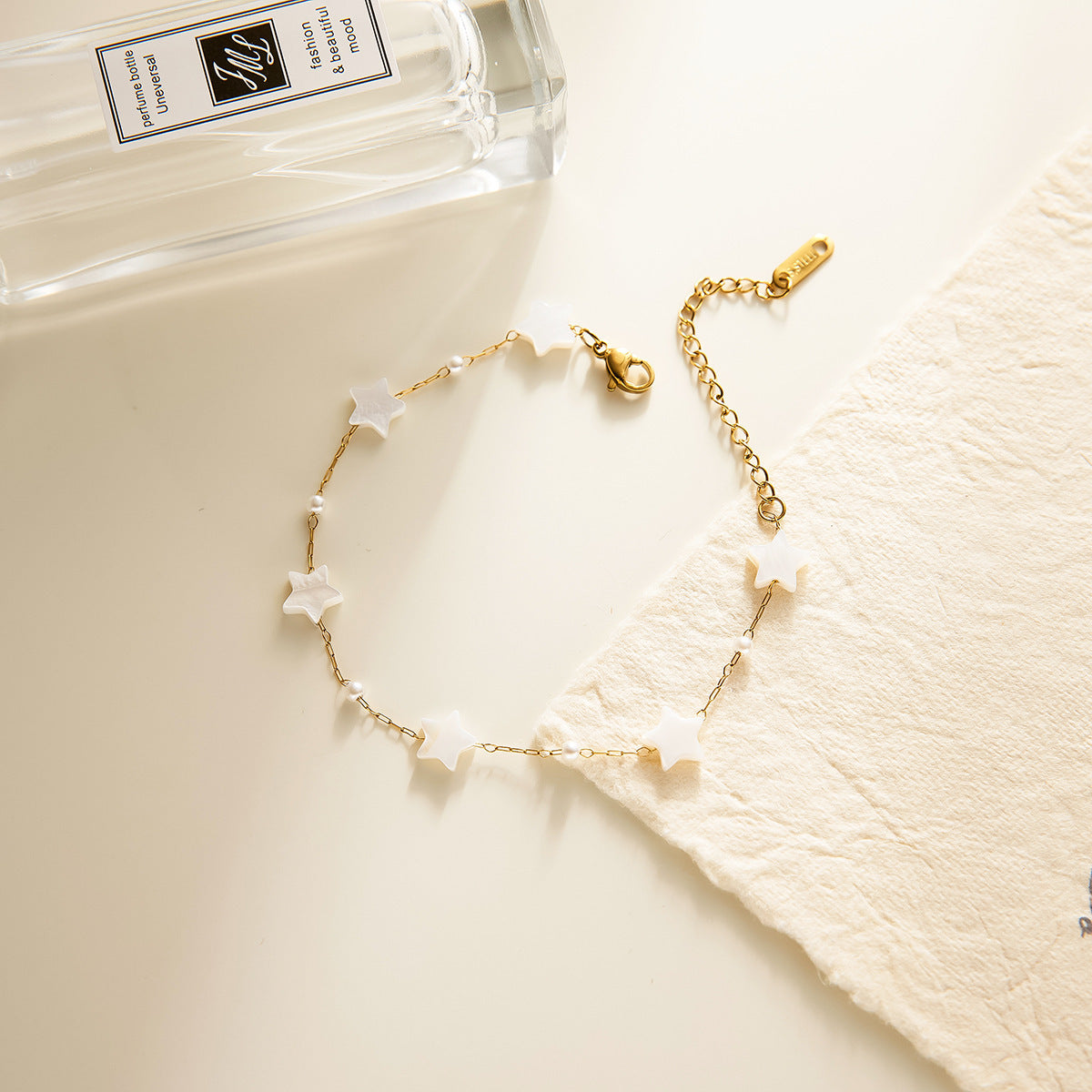 Women's Water-Resistant Star & Pearl Bracelet — Korean/Japanese Summer Fashion