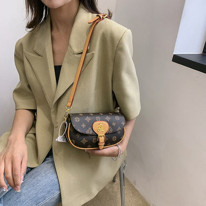 Printed shoulder saddle bag