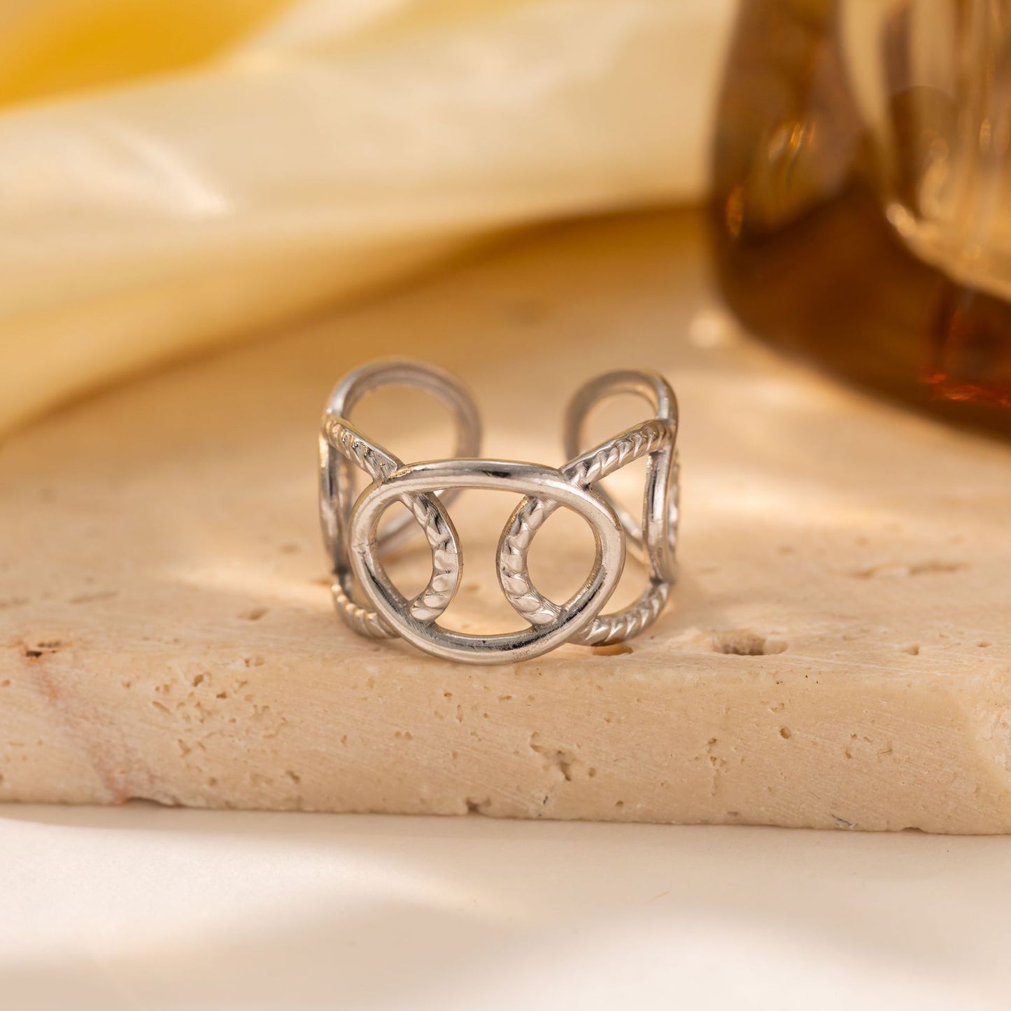 18K Gold Hollow Titanium Steel Ring