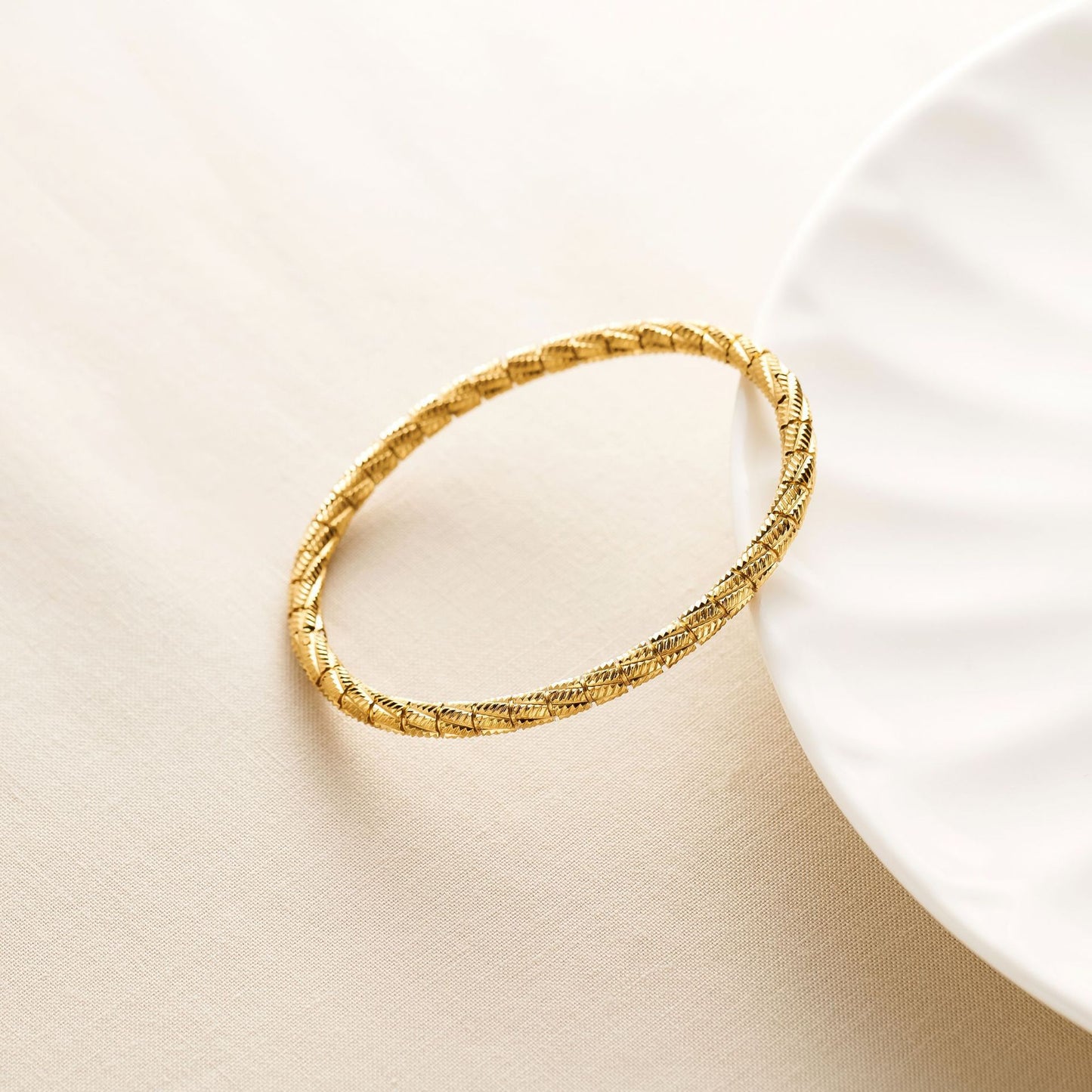 18K Gold Cylinder Bracelet