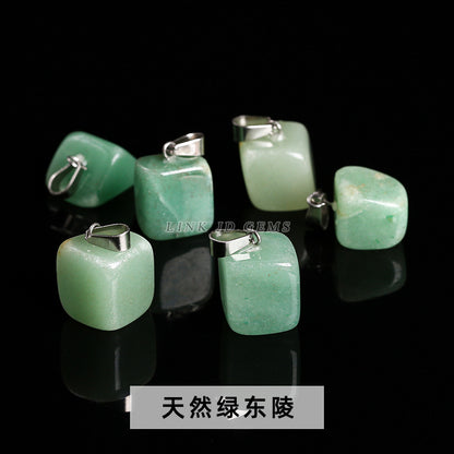 Amethyst rough stone square pendant.