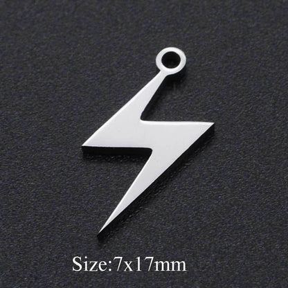 5 piezas/paquete Colgante de acero de titanio en forma de corazón con infinitas notas musicales 