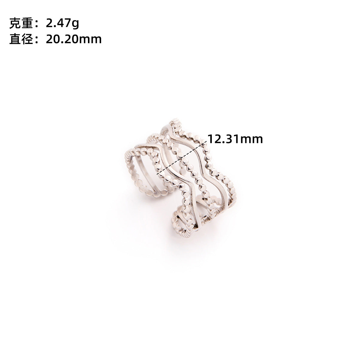 Retro Wide-Pleated Heart Titanium Steel Ring — 18K Gold Plated