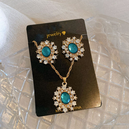 Conjunto de joyas de boda con collar y pendientes de diamantes 