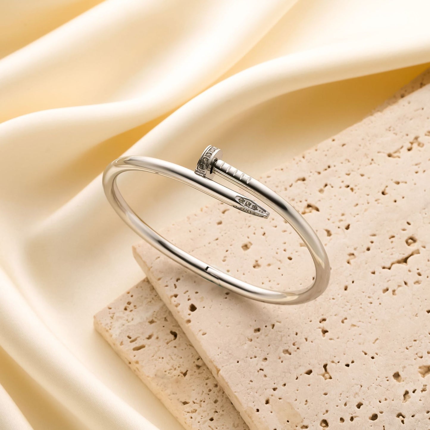 18K Gold Diamond Nail Bracelet