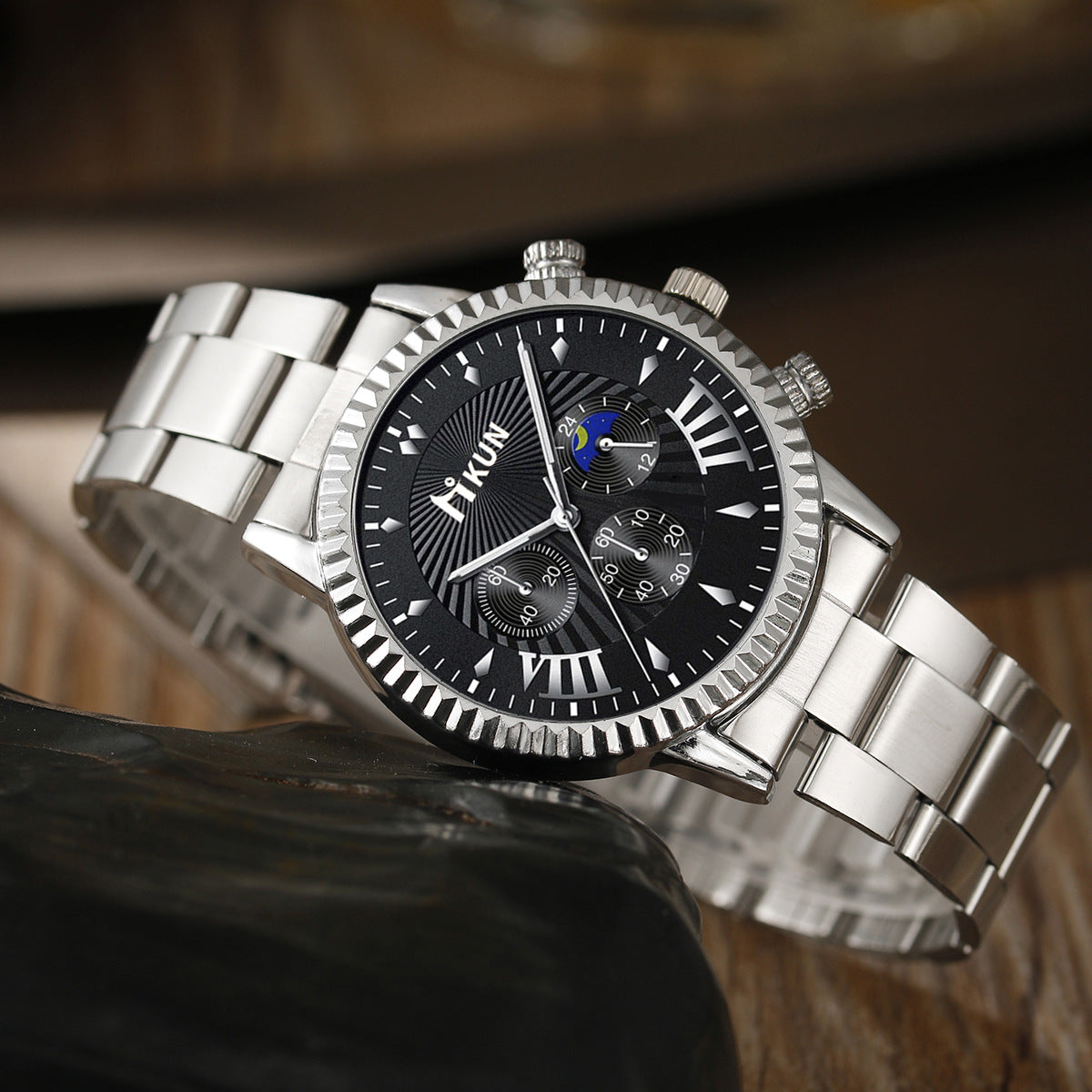 Steel belt quartz watch cross set