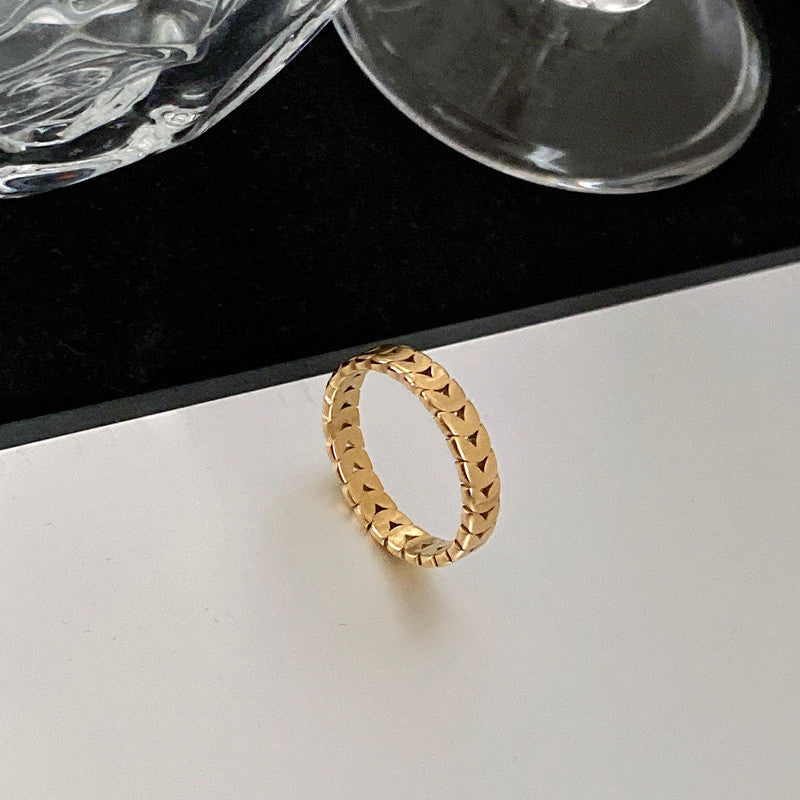 Mori Wheat-Ear Titanium Steel Ring for Women — Fade-Resistant Minimalist