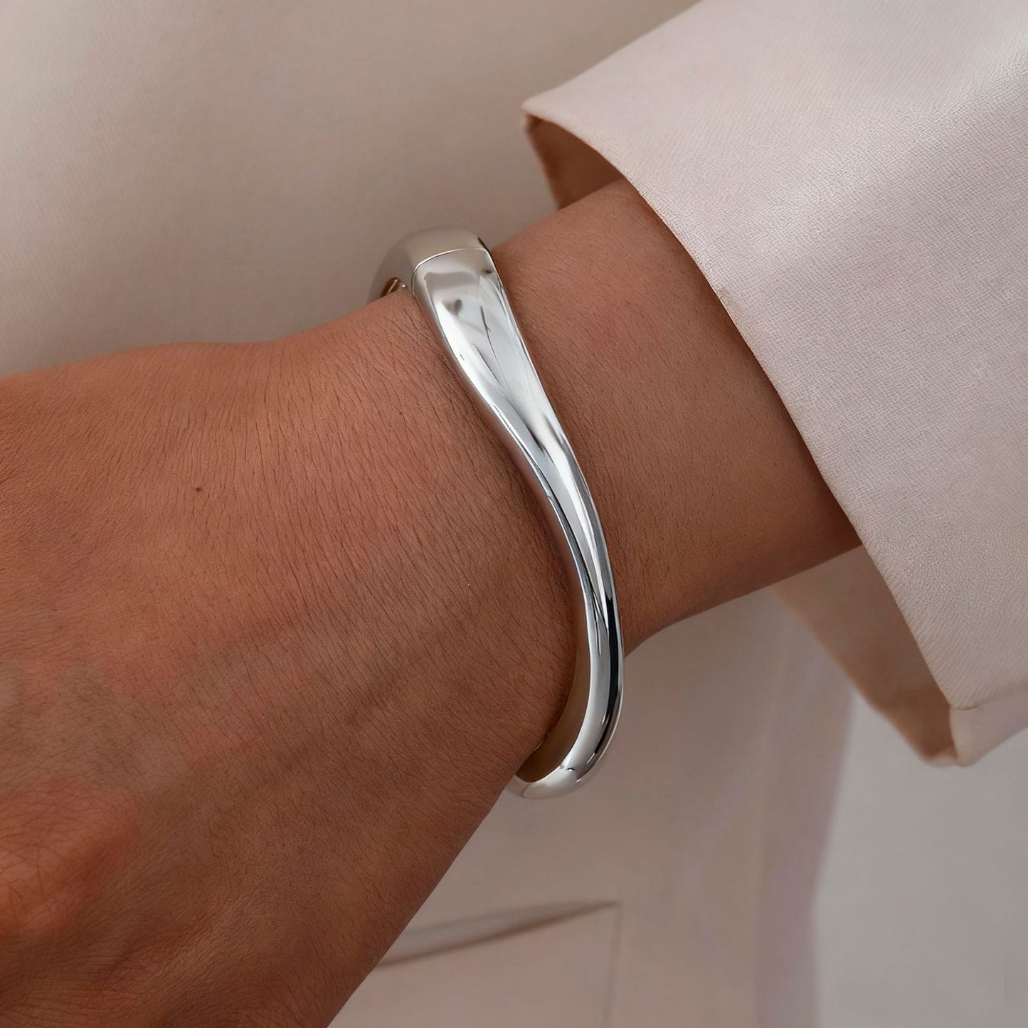 Glossy Metal Opening Bracelet Set