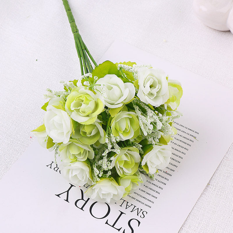 21 diamond roses 7 small roses bouquet