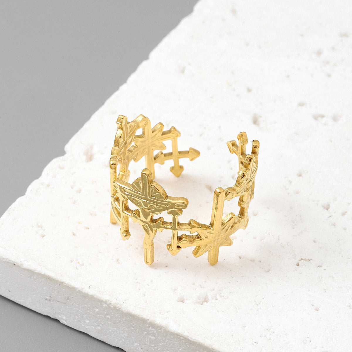 Qizhu Leaf Life Tree Titanium Steel Ring