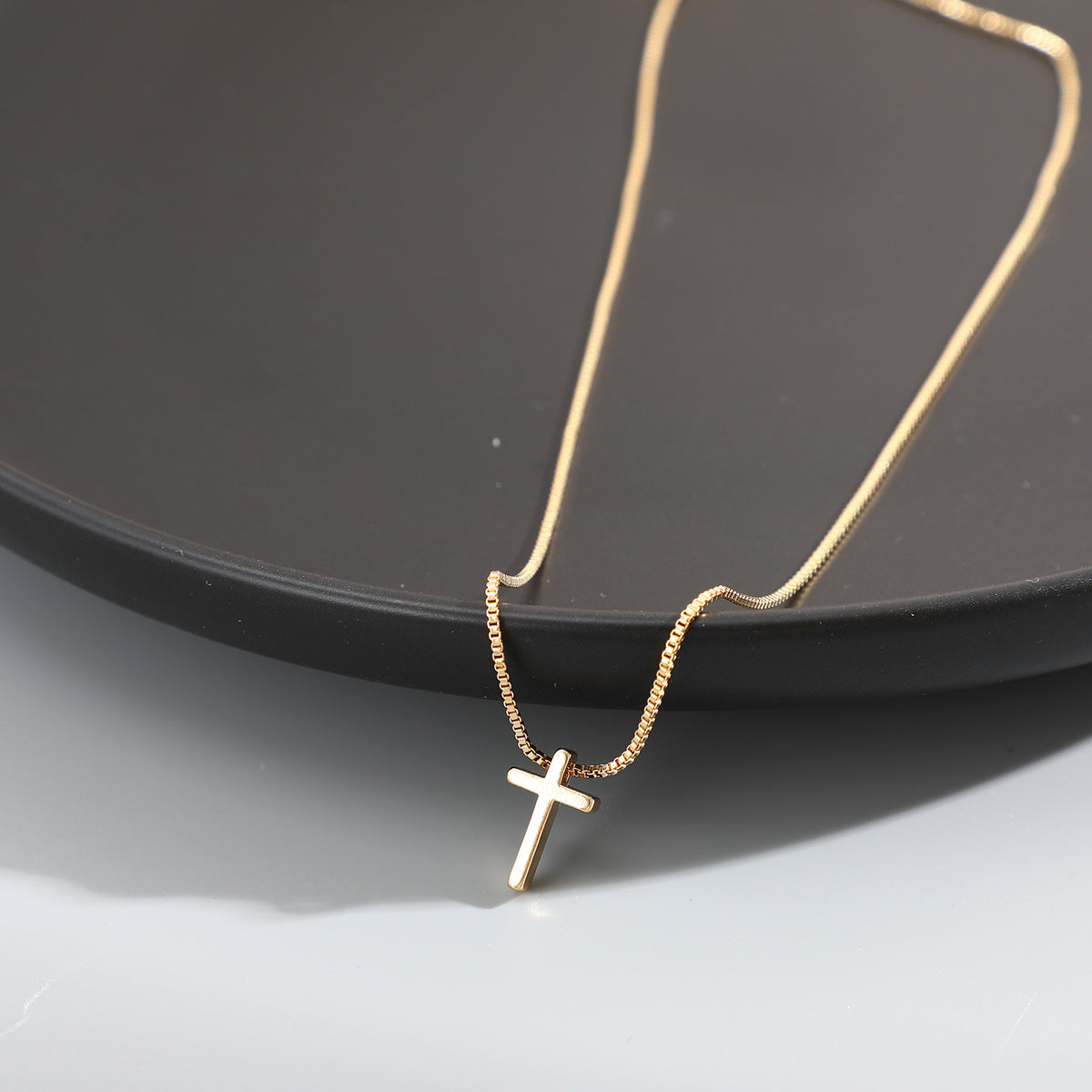Minimalist Cross Pendant Necklace