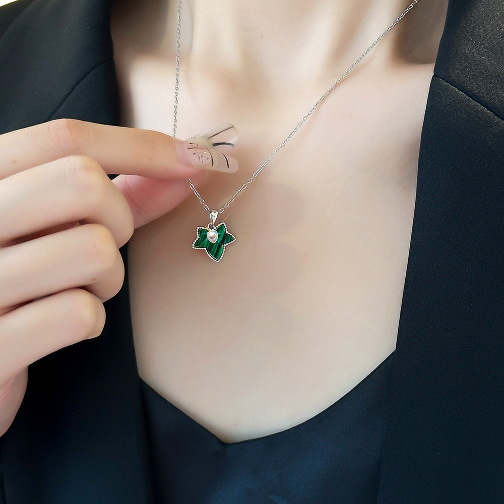 Women's Ivy Leaf Malachite 18K Gold-Plated Titanium Steel Collarbone Necklace