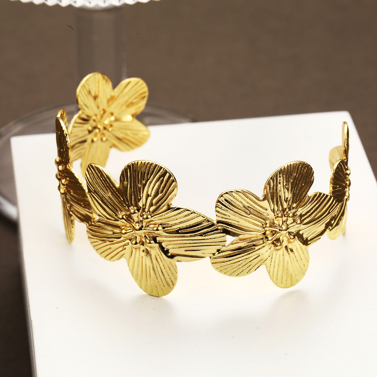 Geometric Flower Opening Bracelet