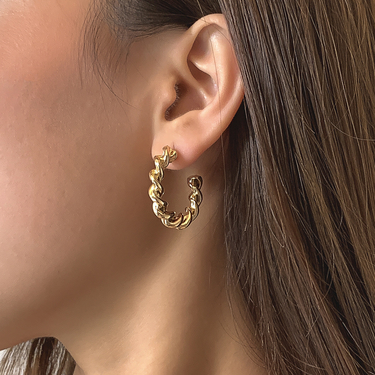 Pendientes vintage con forma de botón 