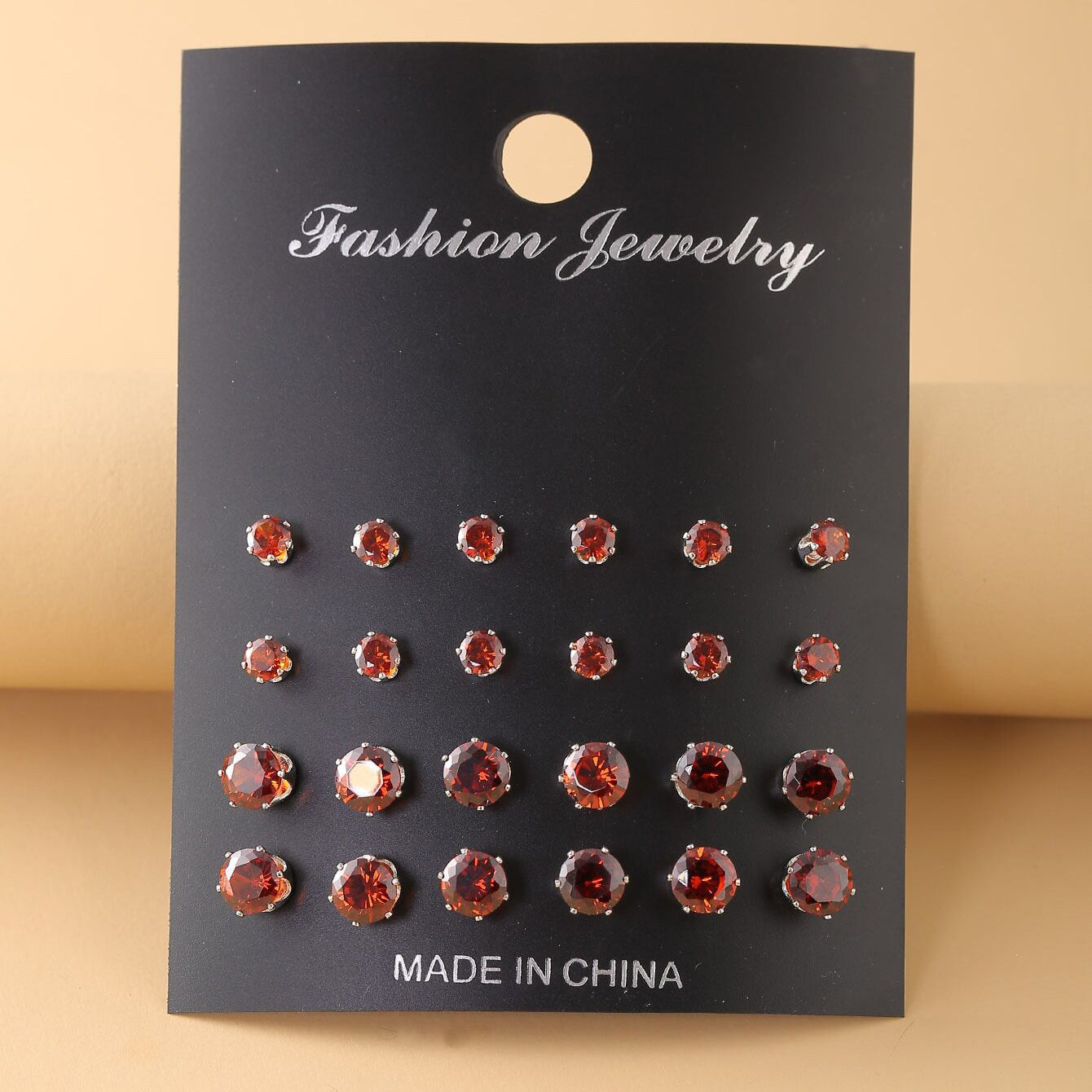 12 pairs of six-claw inlaid with rhinestones