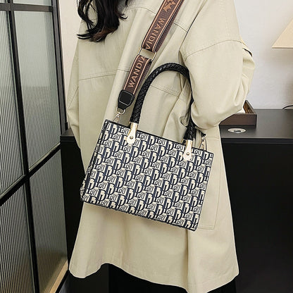 Retro exquisite tote bag