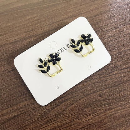 Temperament green white flower earrings for women