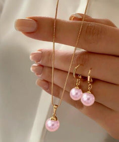 Pearl Necklace & Earring Set