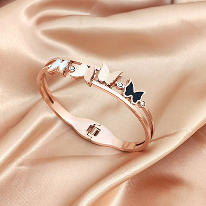 Bracelet butterfly opening