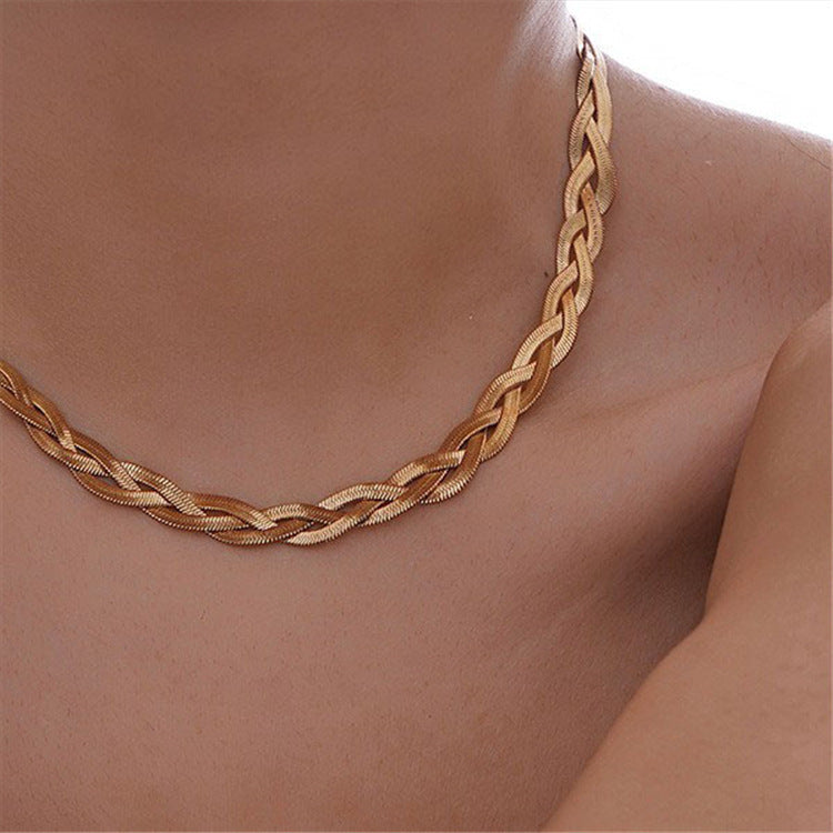 Three-layer wound snake bone necklace