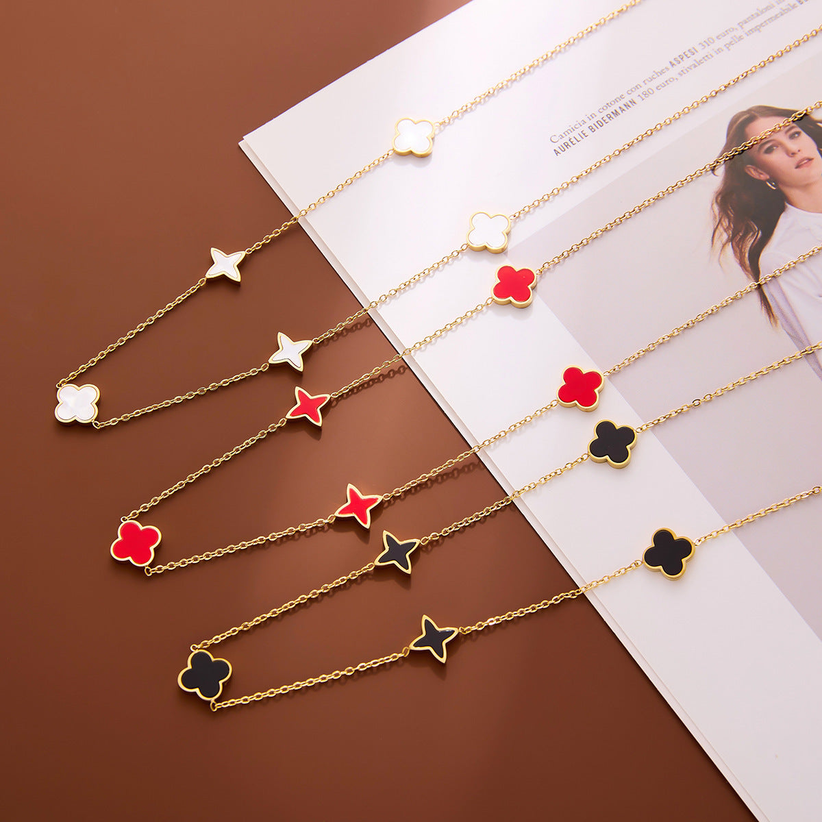 Women's Light-Luxury Lucky Clover Titanium Steel Clavicle Necklace