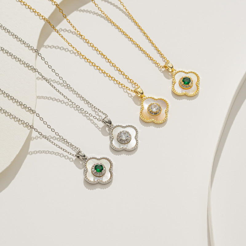 Colar elegante de trevo de quatro folhas, aço titânio com strass completo 