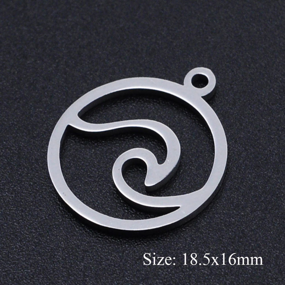 5 piezas/paquete Colgante de acero de titanio en forma de corazón con infinitas notas musicales 