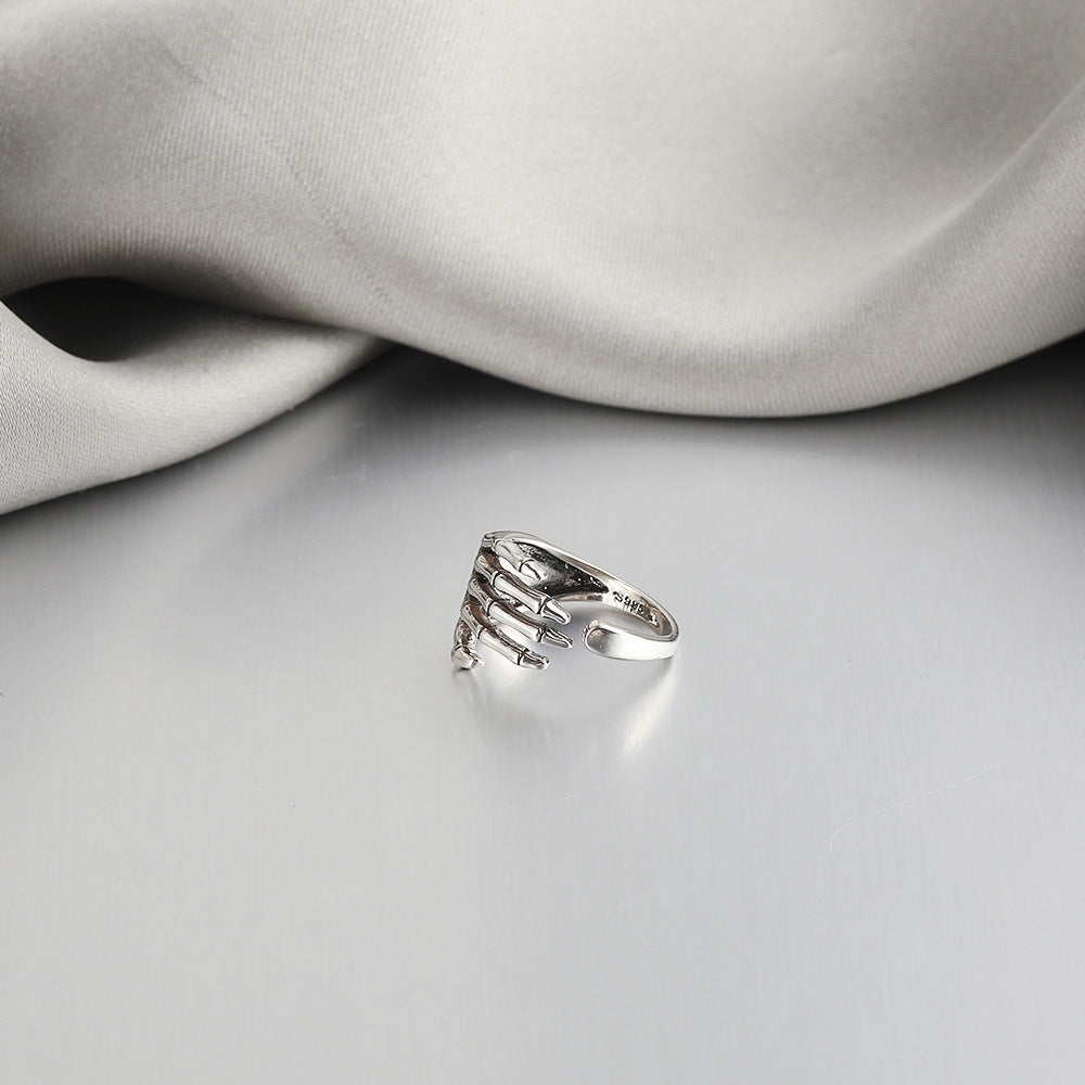 Skull Five-Claw Ring