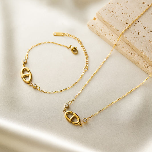 18K Gold-Plated Pig Nose Necklace & Bracelet Set with Diamonds